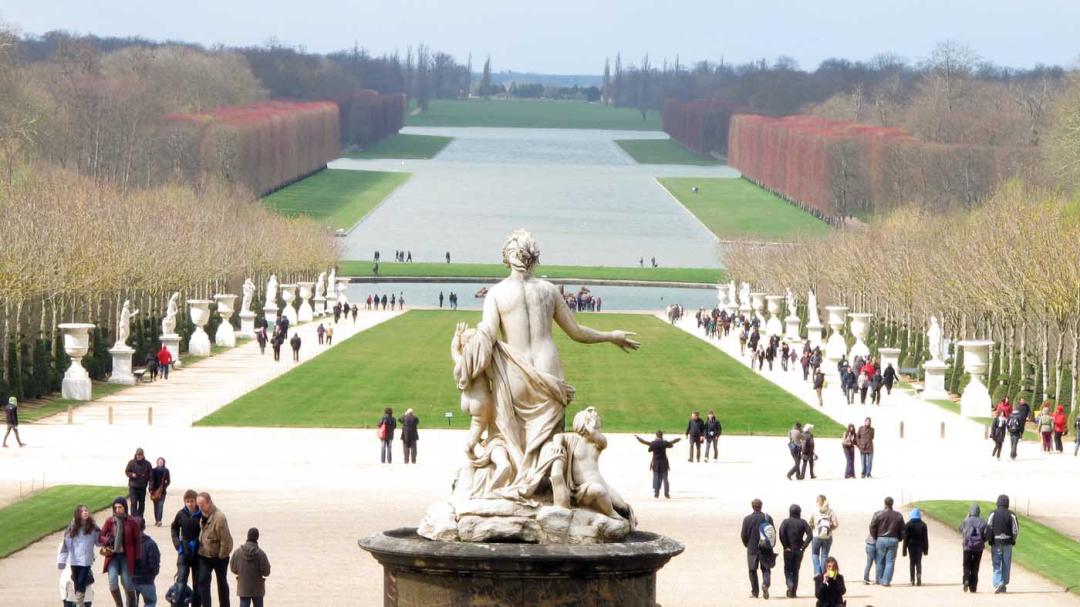 凡尔赛宫的园林,凡尔赛宫花园面积