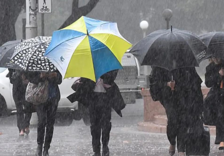 印尼有多少亿人口,印尼人口2022年总人数及国土面积