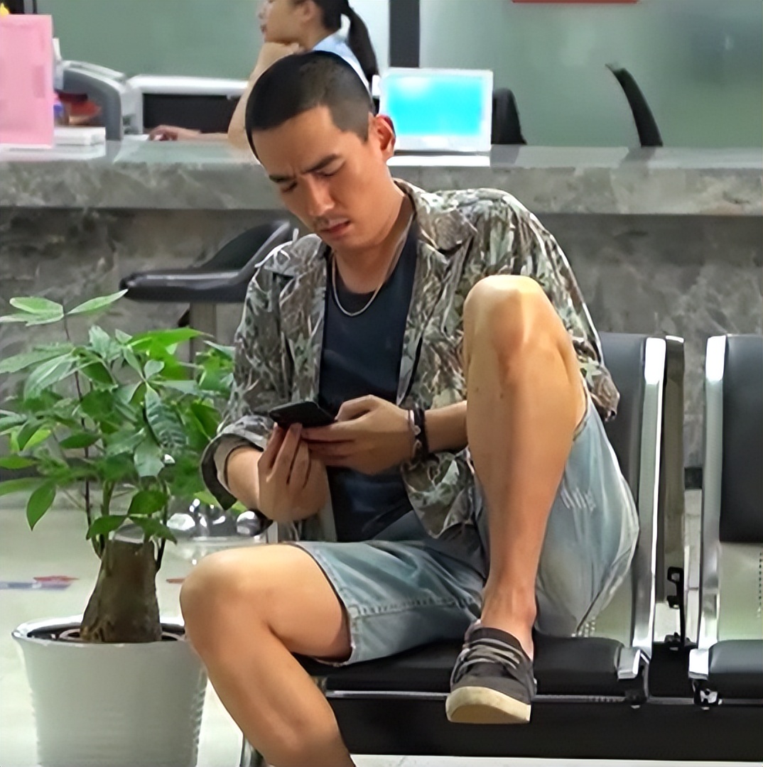 一天票房过亿，猫眼开分9.6，《人生大事》值得吗？