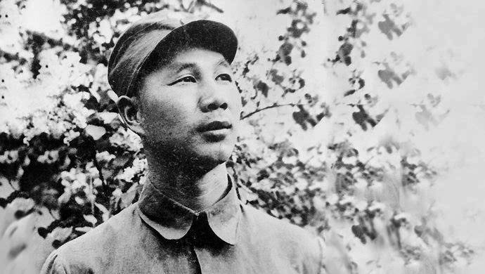 巾帼女兵连奋勇抗战全军覆没,百团大战美女战士被炸伤