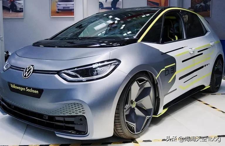 打工人的赚钱神器，有钱人的大玩具，当属电动汽车