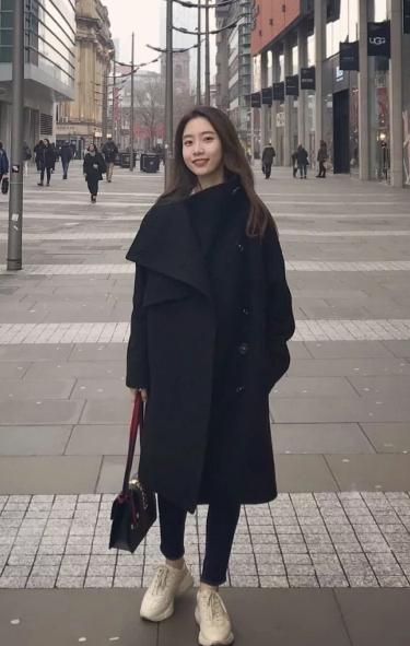 大衣穿搭韩国街拍,新韩国街拍女神