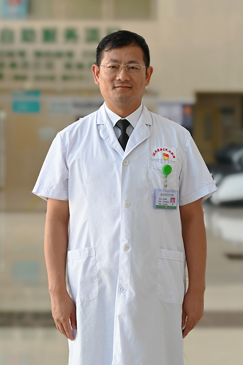 勇担健康使命，铸就时代新功——湖南医药学院总医院评选出第六届“十佳医生”