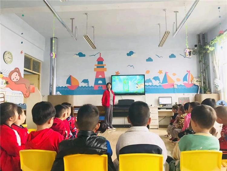 颜庄街道：服务群众零距离打好为民服务“组合拳”