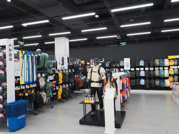 迪卡侬进军郑州中原区商圈，探十里店正式揭幕