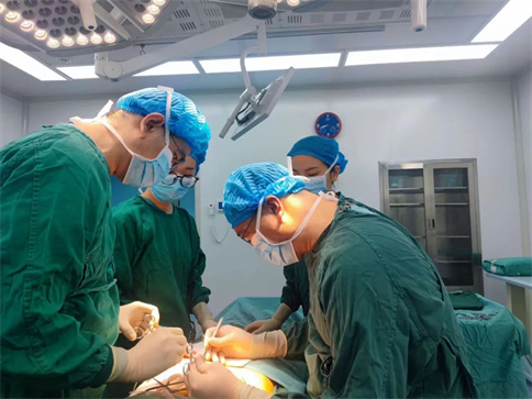 济宁第一人民医院烧伤整形科,美丽的使者高级私人定制