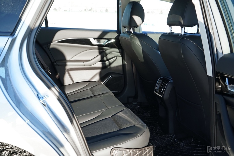 深度体验奔腾b70四代1.5t,奔腾b70冰雪测试