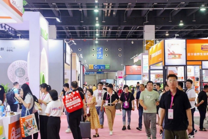展会为提振行业信心刺激行业复苏,国货消费热潮持续升温