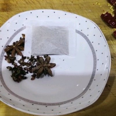 饭店筋头巴脑牛肉火锅做法,筋头巴脑火锅的做法商用