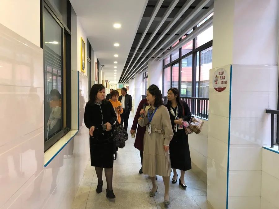 市名校（园）长领航工程班主题研讨会在合肥市颐和佳苑小学青阳路校区举办