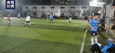 踢足球帅气射门视频,足球场上超帅过人瞬间