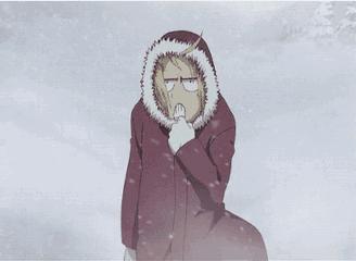 腿脚冰凉怎么回事有什么方法,手脚麻木别不当一回事