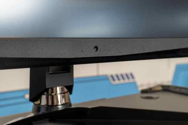 imax巨幕电影厅玩ps5,msi27英寸显示器测评