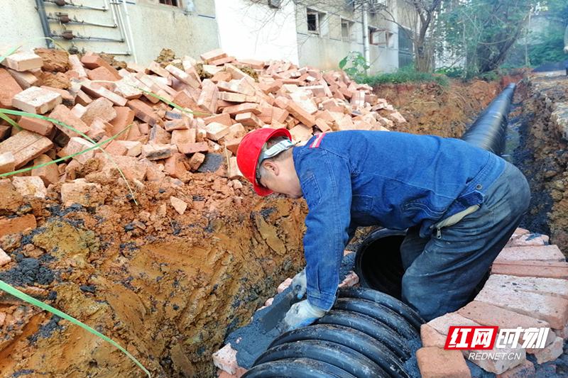 我为群众办实事小区,资兴市凤凰社区开展棚户区改造