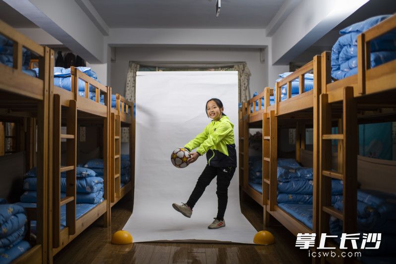 世界足球日展板,世界足球日图片