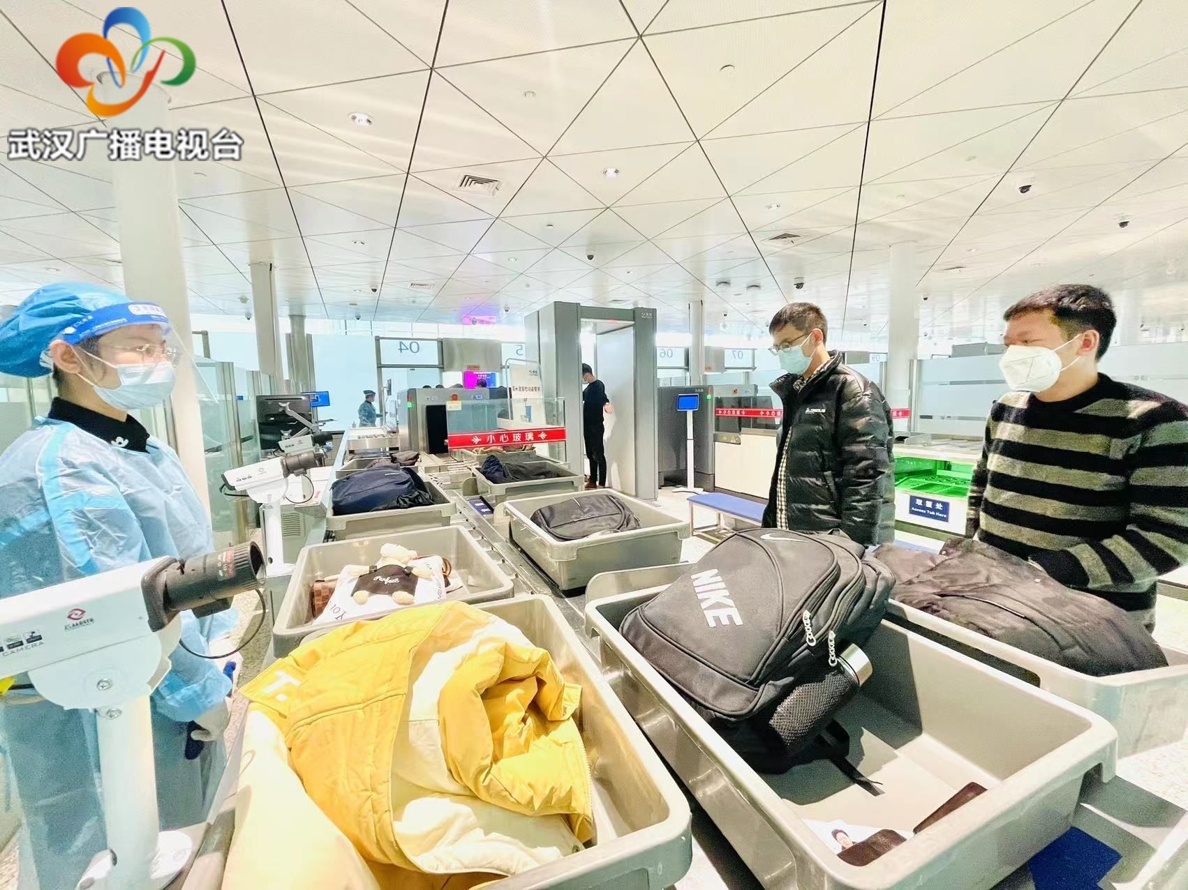 武汉天河机场t3快速安检怎样使用,天河机场提前多久安检