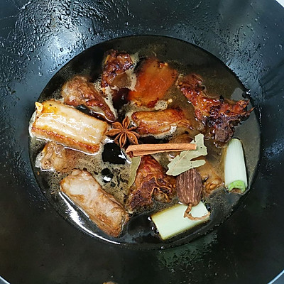 学做小鲍鱼烧排骨,红烧杏鲍菇排骨教程