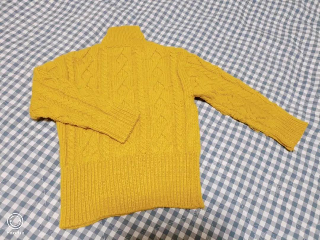 奶奶为儿子织14000元同款毛衣,大学生晒5件奶奶织的限量版毛衣