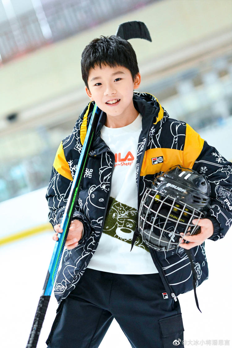 冰球小子潘思言视频,冰球小将潘思言
