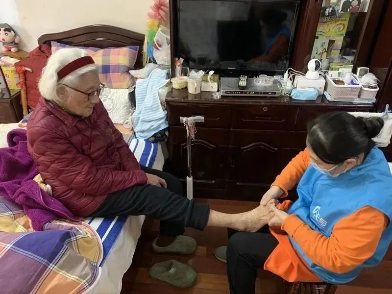 上海高端养老院哪里找护理,上海住家养老服务