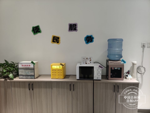 户外劳动者暖心驿站,户外劳动者爱心驿站增添温度