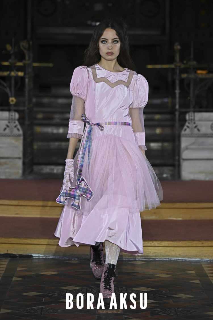 boraaksu高级女装,boraaksu2020秋冬时装秀