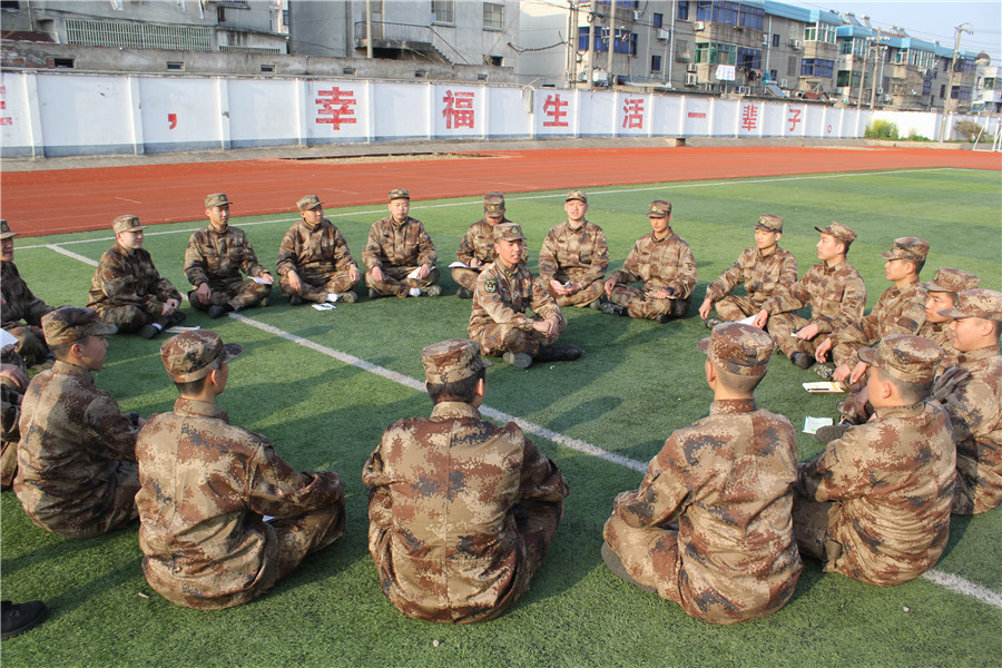 军人役前教育,役前训练新兵参观红色教育基地