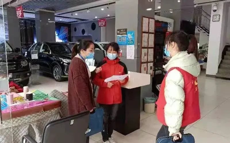 战疫她力量海报图片,战疫巾帼绽放她力量