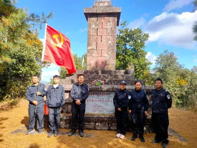 向工作在一线的民辅警致敬,榜样的力量为最美辅警点赞
