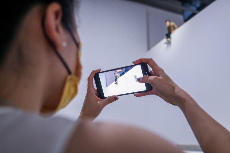 一根香蕉价值15万美金,莫瑞吉奥卡特兰香蕉