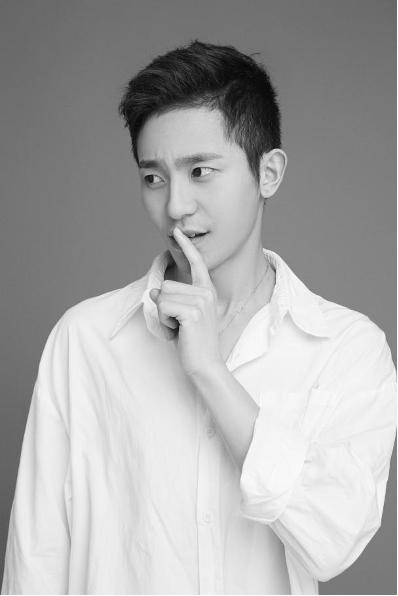 “大武汉欢乐之夏”邀你看当代舞蹈剧场作品《浩浩传奇》