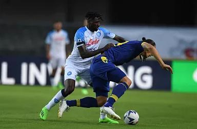 那不勒斯7分钟丢3球遭超级逆转,那不勒斯惊天逆转