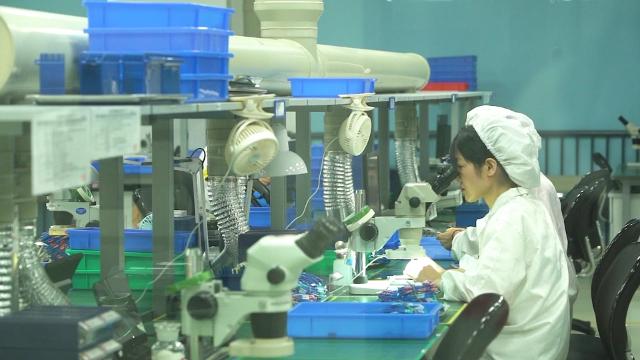 “驯”光20余年光纤上磨透镜“全球第一”