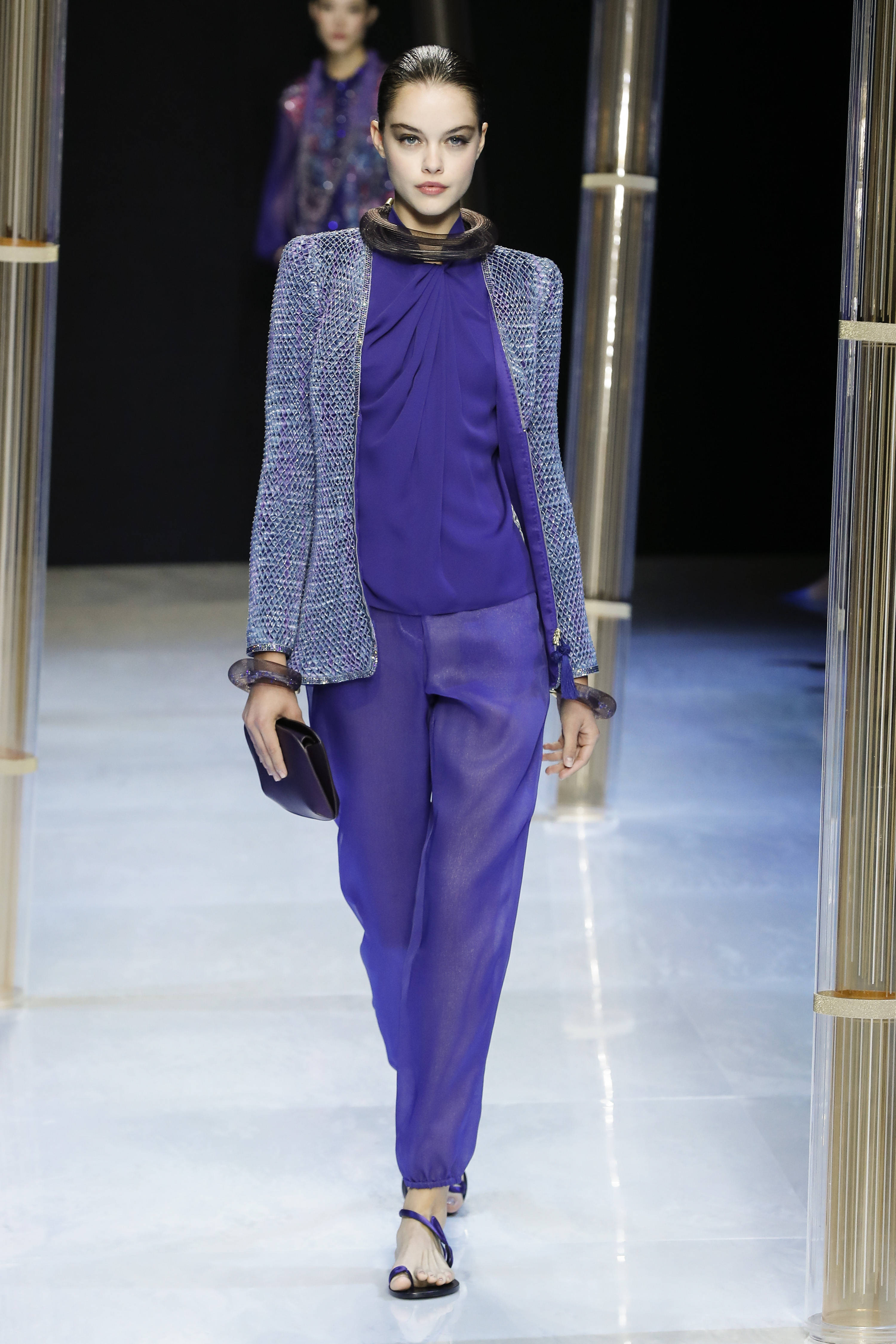 外代二线巴黎时装周,2024乔治阿玛尼时装秀