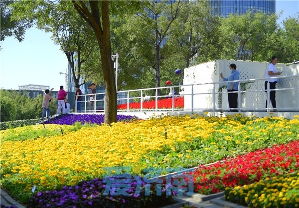 七彩花田4月游玩季,七彩花田开放时间表