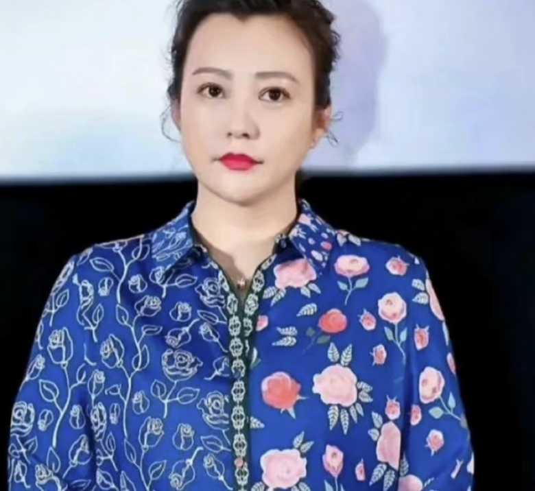 郝蕾中年发胖也很美,郝蕾身材被低估