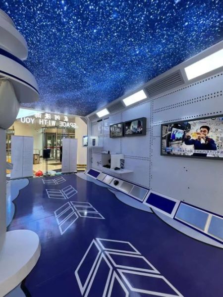 有料又有颜国庆假期去百联又一城“漫游星河”吧