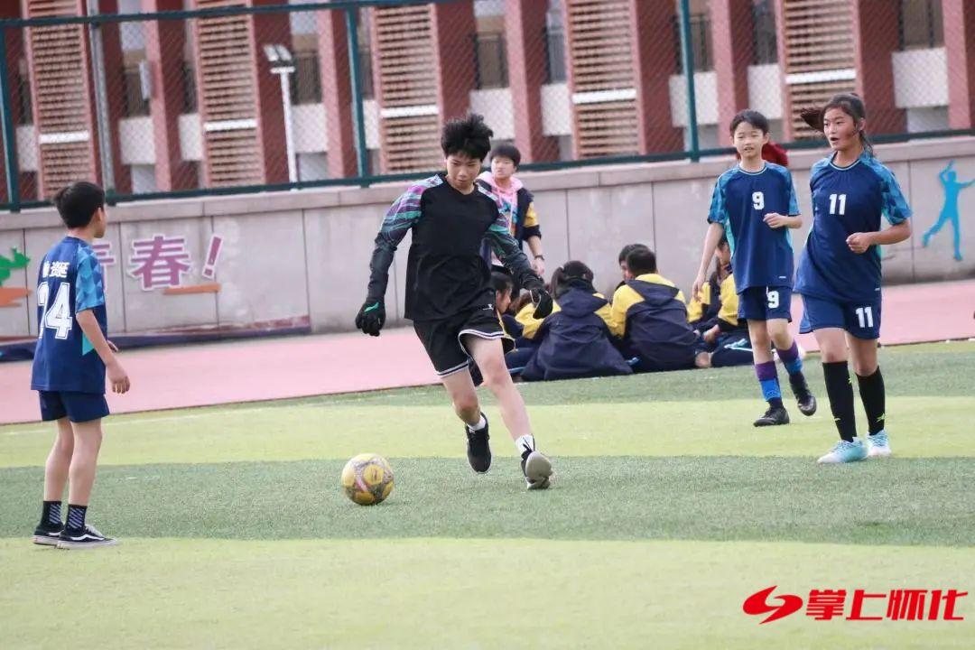 麻阳锦江中学六年级篮球比赛,2022麻阳锦江中学足球比赛