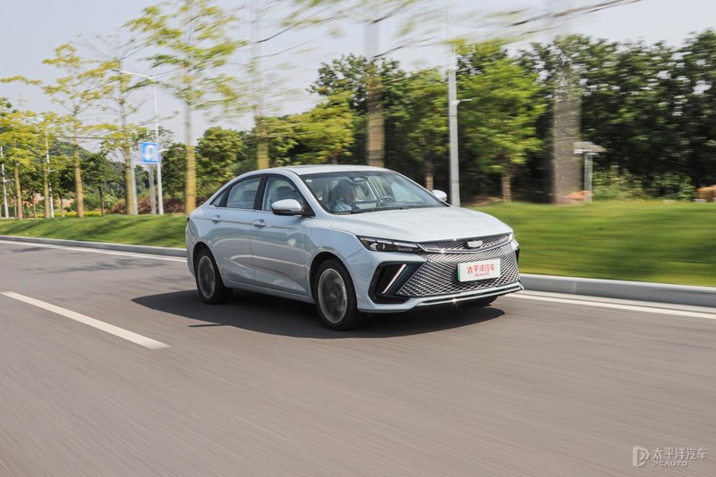 吉利最近发布的插混车,吉利的插混和比亚迪的插混哪个好