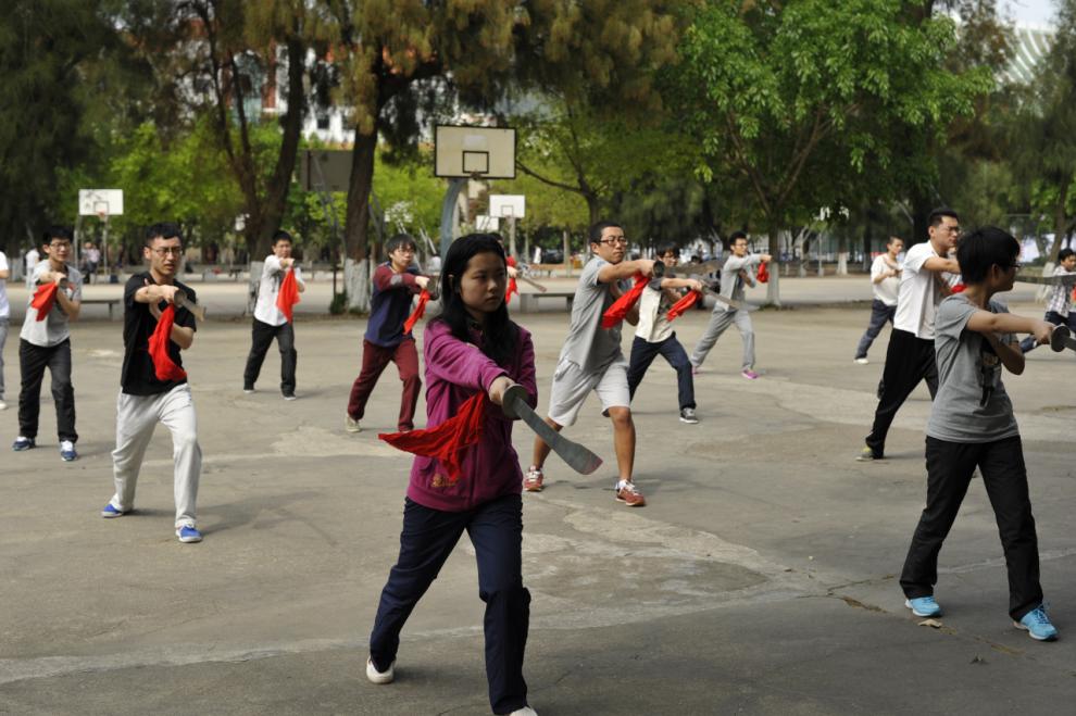 体育运动学校赛艇训练,体育课游泳项目