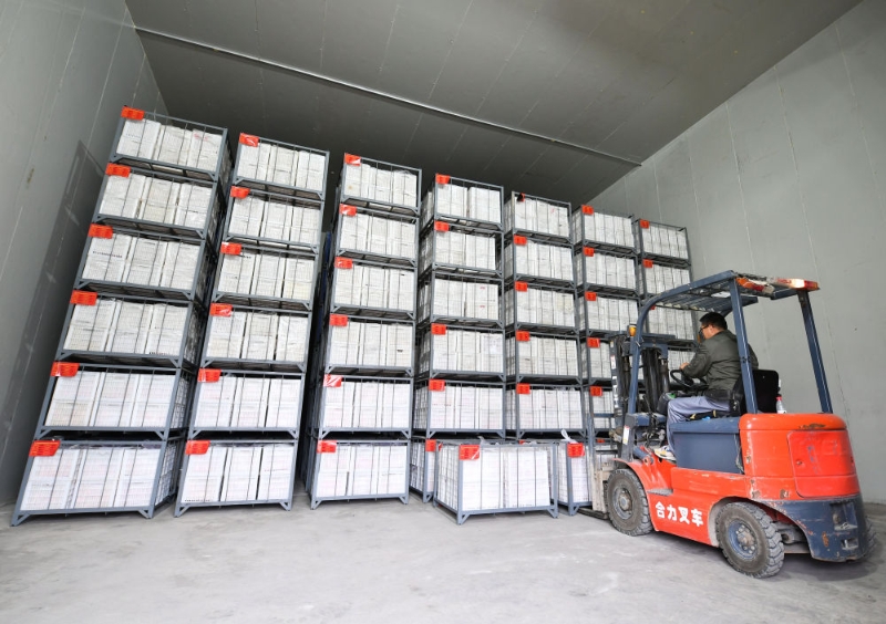 小苹果扶贫致富,小苹果脱贫大产业