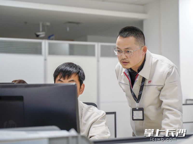 比亚迪新能源最快加速度,我的梦想我的城