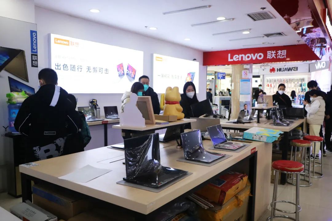 热闹的城市快回来,夜幕下的梨城