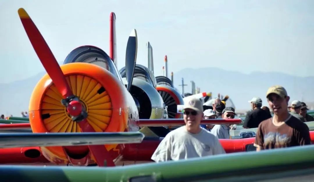 签了！民用初教6首单，雏鹰的常青之路