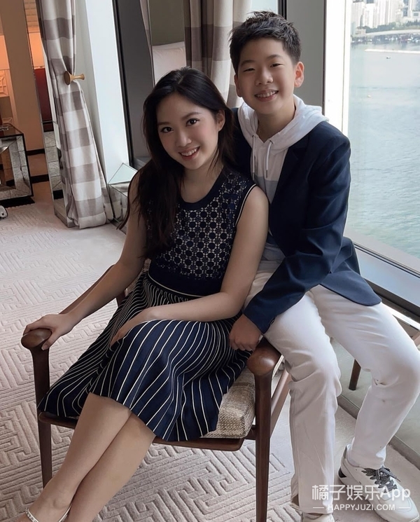 甄子丹全家近照曝光,还记得精武门吗