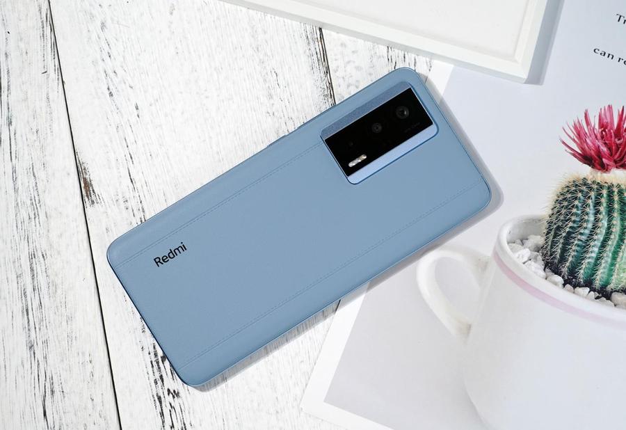 学生党第一次买手机适合哪一款,近期值得买手机推荐入门级