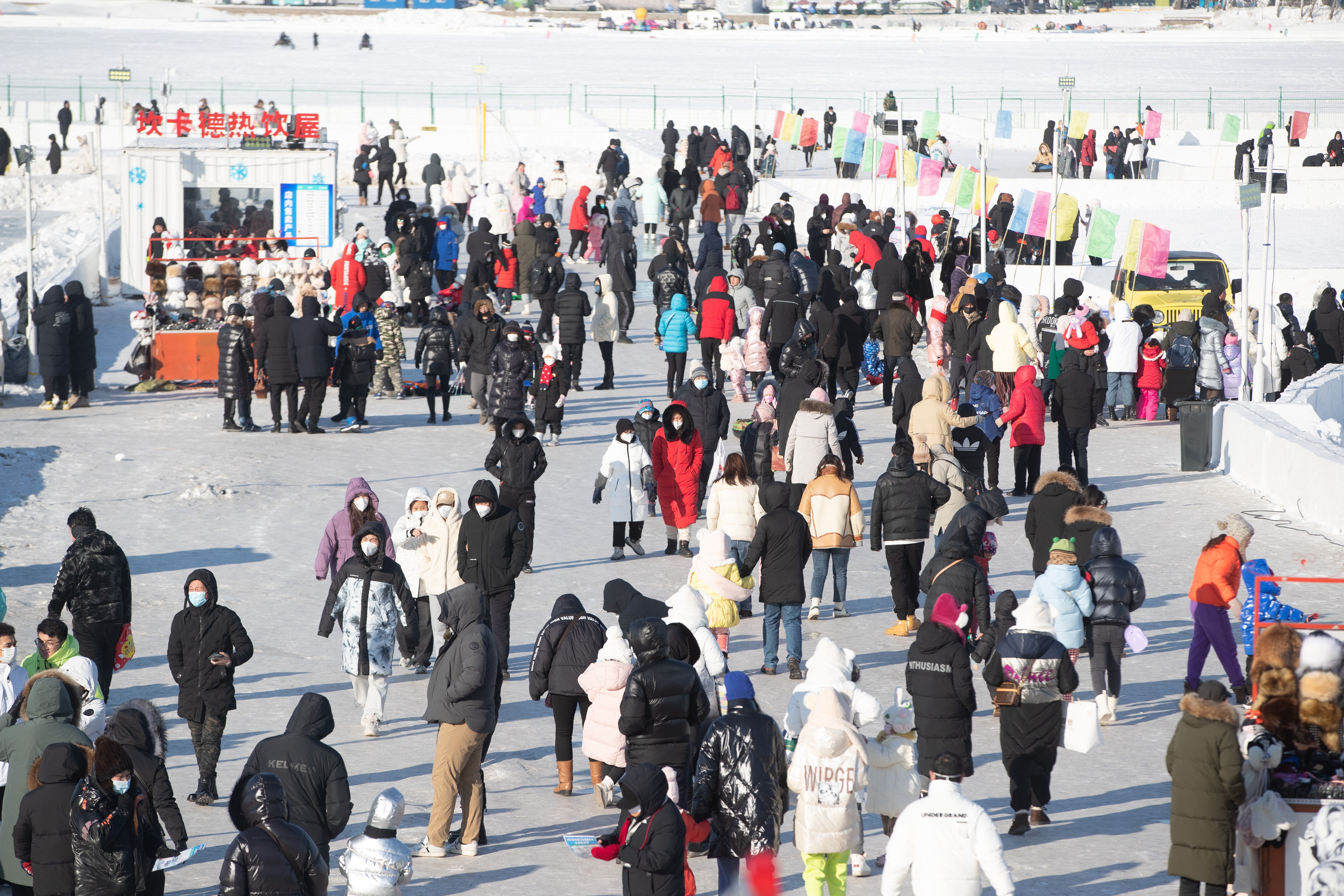 新华全媒辞旧迎新活力勃发,新华全媒减负纾困