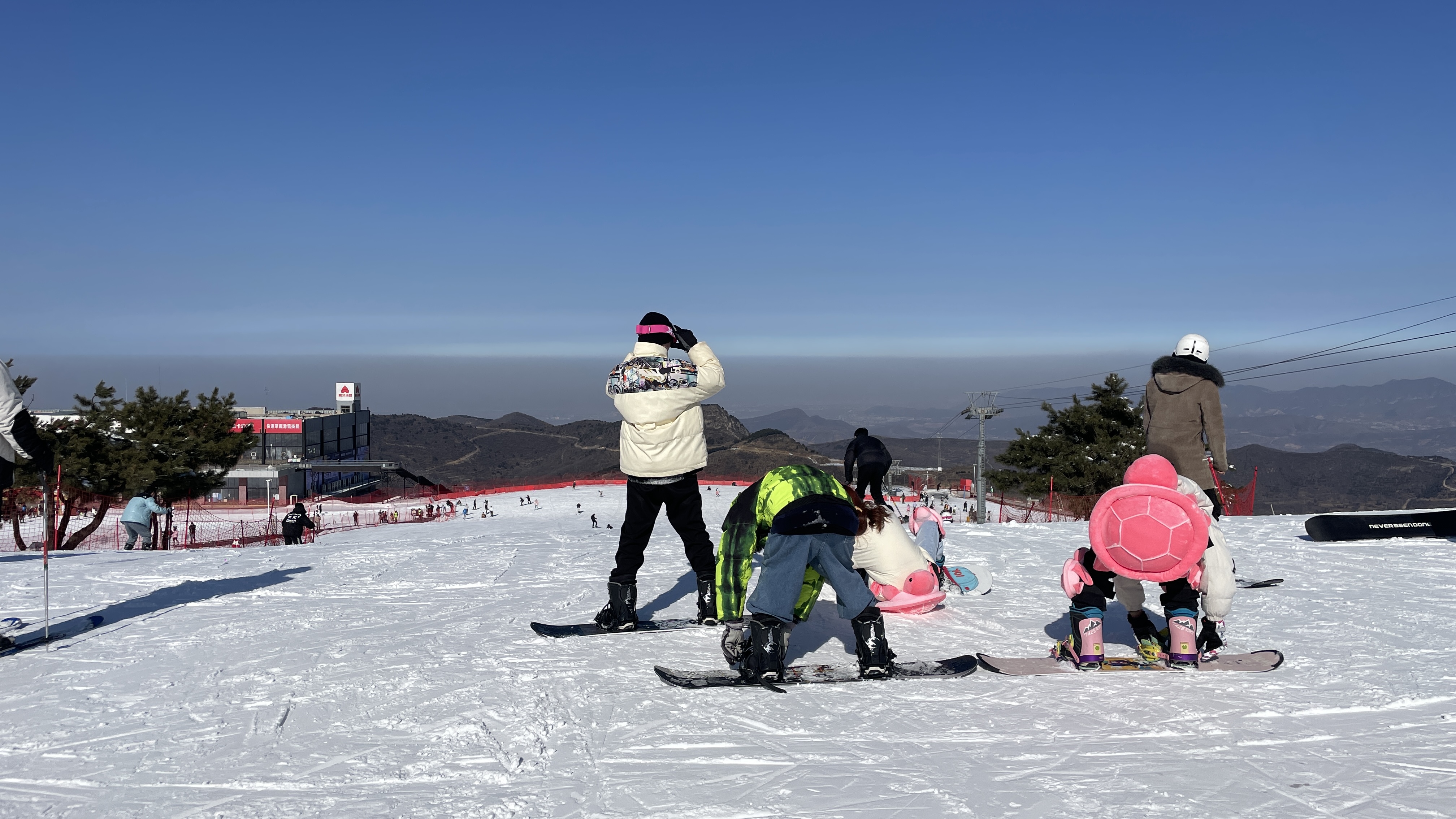 郑州没下雪滑雪场能玩吗,雪后郑州滑雪的地方