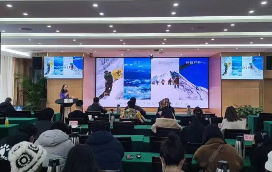 九寨沟四姑娘山四日游,冬季九寨沟门票