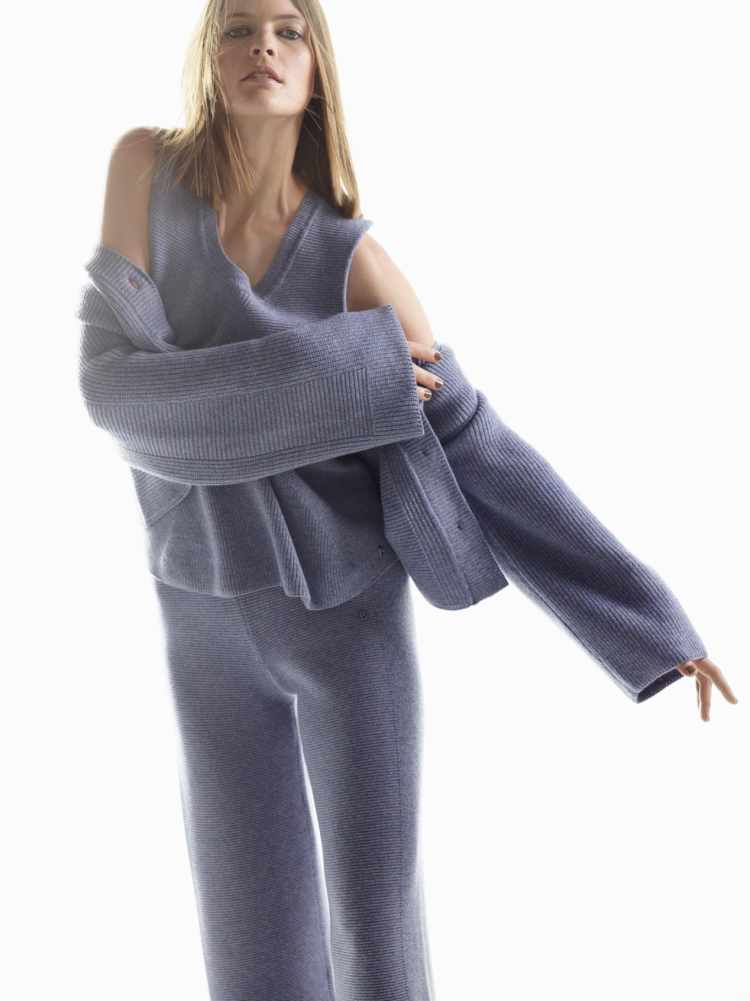 想运动穿得时髦,听说好看的人穿什么都好看